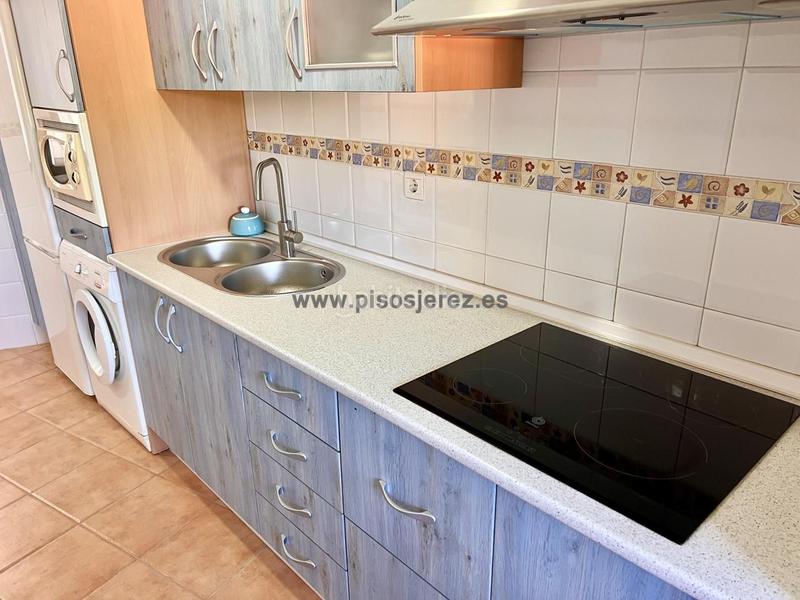 Foto 95237671-bd96-4cae-8244-7aaa46e209ca. Appartement dans Santiago - Coronación Jerez de la Frontera