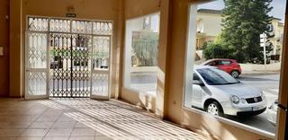 Location Local commercial  Duque de arcos. Local avda duque de arcos