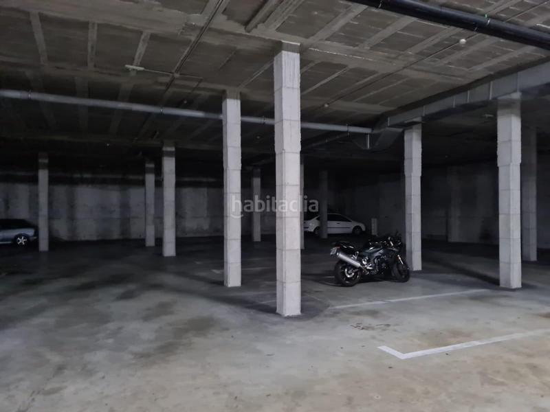 Foto d81b33d8-20d0-4d61-a83c-4f2e159d1a15. Rent car parking in Gondomar