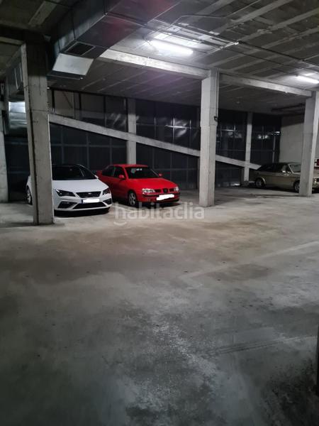 Foto df34093a-d3ca-4df9-8f82-4aa742db8a0c. Rent car parking in Gondomar