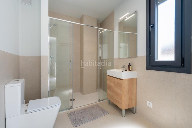 Foto a7a4e94a-755e-456d-ab64-a08236e1a433. Alquiler dúplex en calle braulio moreno 4 triplex en Almería