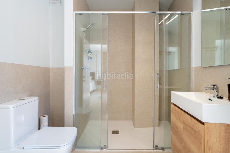 Foto d3fbe52f-3e7c-4bc9-bee2-11f9eebd25c3. Location duplex dans calle braulio moreno 4 dans Centro Almería