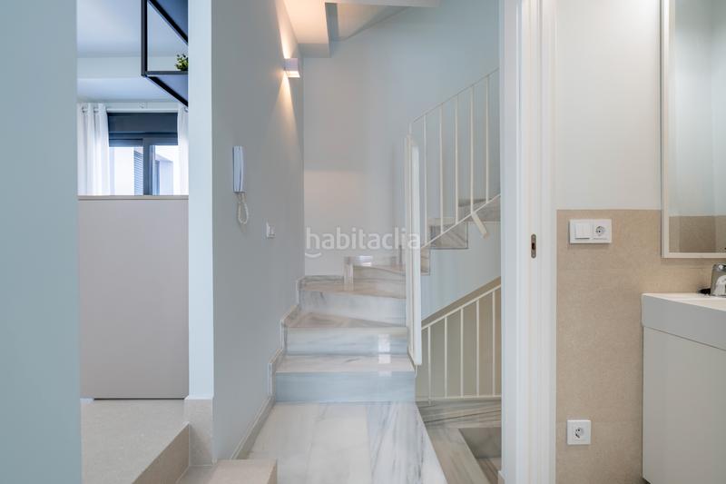 Foto fa8709b8-d9d3-48ed-87d0-b7138bbf80cc. Miete zweistöckige wohnung in calle braulio moreno 4 in Almería
