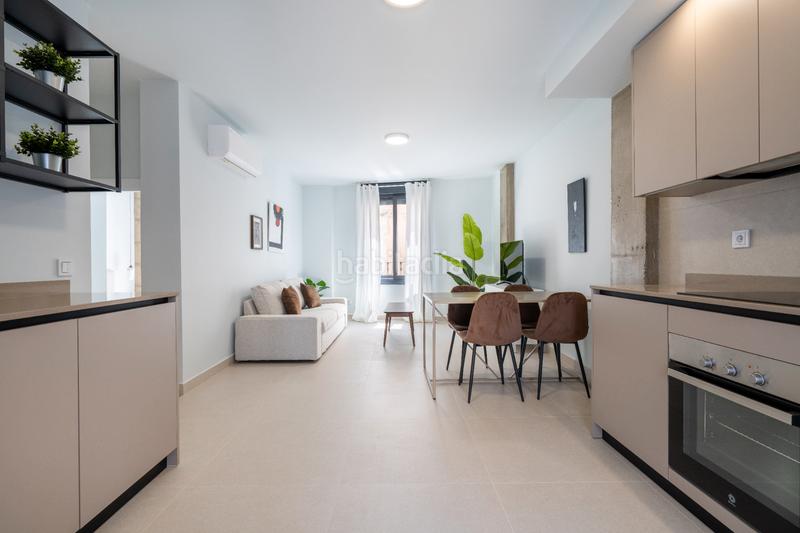 Foto f683e19c-a79a-4924-bcf0-0b148fc34c74. Rent duplex in calle braulio moreno 4 in Centro Almería