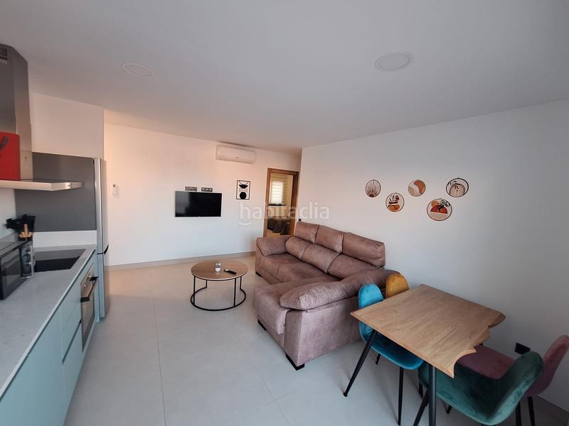 Foto 0c86a1b2-9be5-4797-a703-0deedb31d7a8. Rent penthouse in calle algarrobo 2 in Los Molinos - Villa Blanca Almería