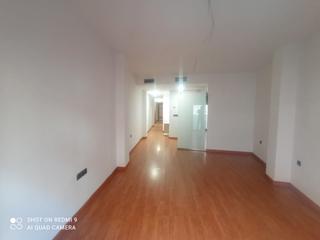 Piso  Calle juan lirola 23