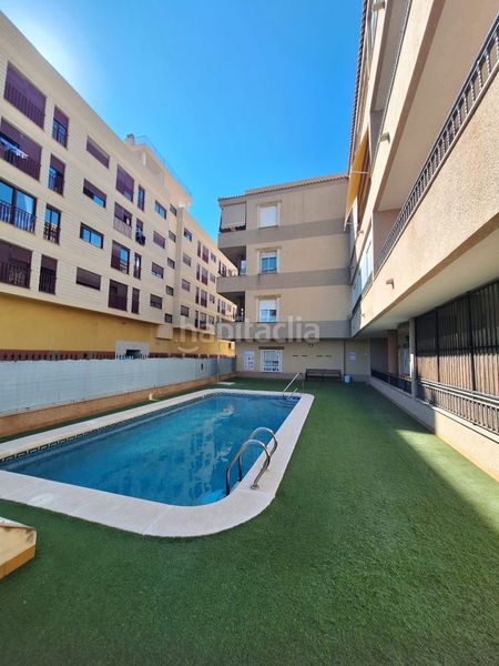 Foto 2710ef0b-02ba-42ed-965b-c692a51a6bce. Rent flat with parking pool in Albatera