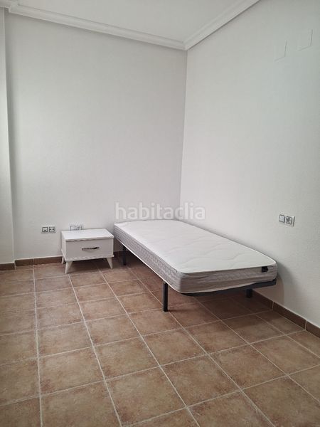 Foto a1f0efc2-3061-4083-81ab-39d4aad1a93d. Rent flat with parking pool in Albatera