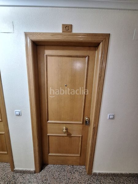 Foto bf16b935-fd23-41e4-a02a-8587edb77575. Rent flat with parking pool in Albatera