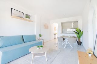 Miete Etagenwohnung  Calle donantes 2