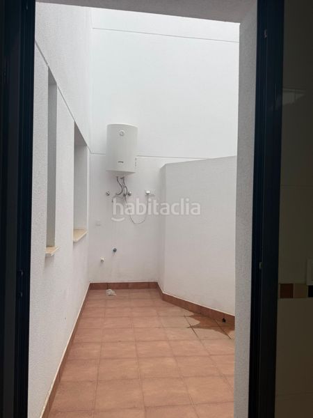 Foto b66f2ab6-f333-4e32-8279-5b4764864434. Lloguer pis amb aparcament piscina a Las Cabañuelas Vícar