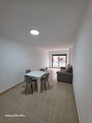 Miete Etagenwohnung in Calle juan canto rubio 13