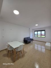 Location Appartement  Calle juan canto rubio 13
