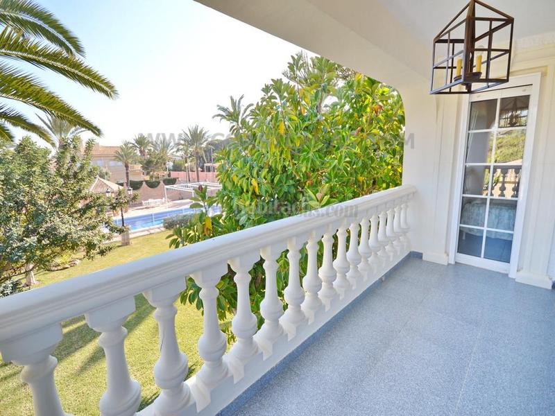 Foto 38ff638b-dd8d-4291-9c84-696b2919bc02. Xalet amb calefacció aparcament piscina a Cabo Roig Orihuela