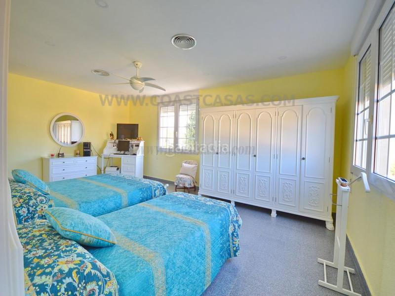 Foto 4c1836b9-aeb4-405f-818c-b418110b9c08. Xalet amb calefacció aparcament piscina a Cabo Roig Orihuela