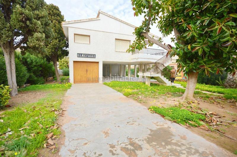 Foto 9f9c199a-203f-4df9-befb-79924405d566. Chalet costavilla en La Zenia Orihuela