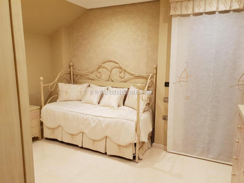 Foto ecdead6b-829a-436a-9416-aeebb8f18642. Xalet amb aparcament piscina a Aguas Nuevas Torrevieja