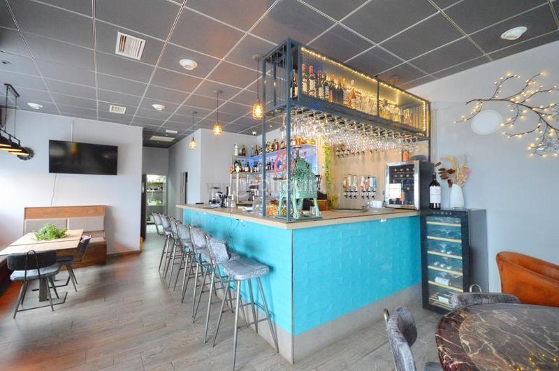 Foto fee3a30b-199d-43af-ac10-b787f263f2fb. Traspaso local comercial costalocal en Aguamarina Orihuela