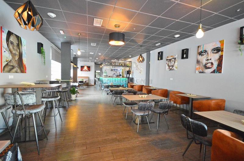 Foto 192d67c8-d2d4-4db3-9911-2d708764c266. Trapasso locale commerciale in Aguamarina Orihuela