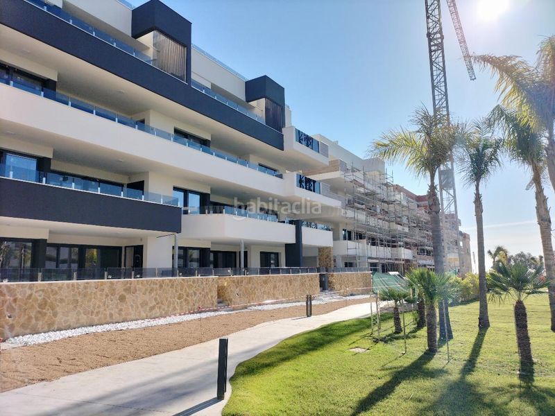 Foto 5239b7f5-ab6f-4c8c-8ce8-64ba96364638. Piccolo appartamento con parcheggio piscina in Zeniamar - Horizonte - La Campana Orihuela