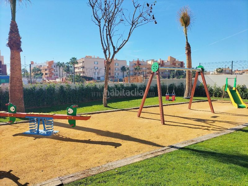 Foto a21d9069-8bff-4216-9807-565e46102574. Piccolo appartamento con parcheggio piscina in Zeniamar - Horizonte - La Campana Orihuela