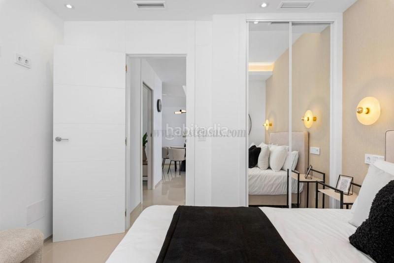 Foto 42d01bc7-ed37-47af-8a0c-3fc34a937042. Chalet with heating parking pool in Centro Alcázares (Los)