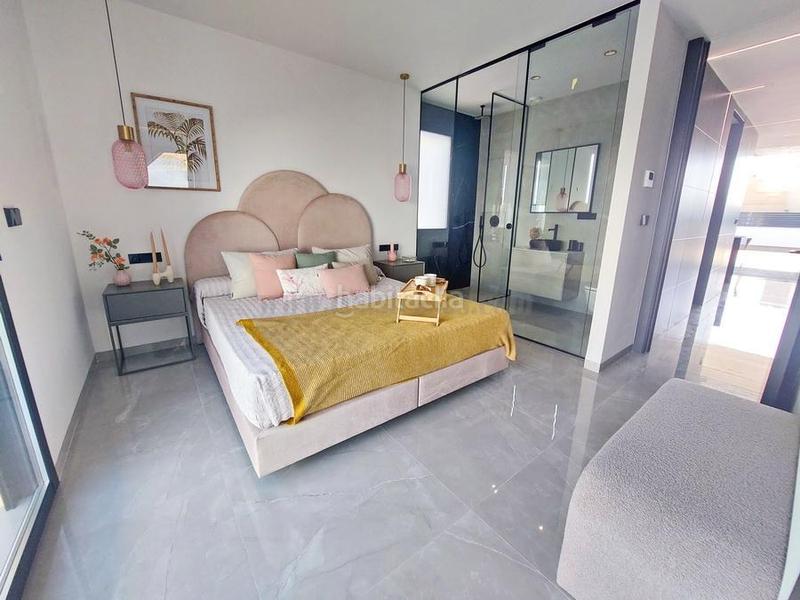 Foto fb59976a-c560-4dd6-80be-c1edae9d69cb. Xalet amb piscina a Zona Carrefour - Urbanizaciones Torrevieja