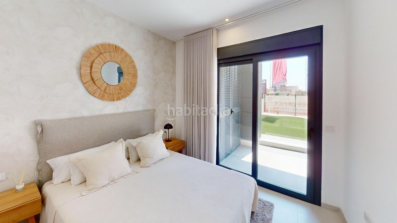 Foto 1dcfcccf-52ac-4bd5-ad0f-fa53253e99fc. Apartament amb piscina a Torreblanca Torrevieja