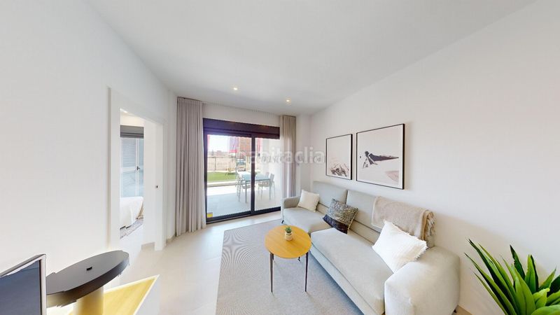 Foto ceaec2dd-a56f-4c49-9852-cdf3d743efef. Apartament amb piscina a Torreblanca Torrevieja