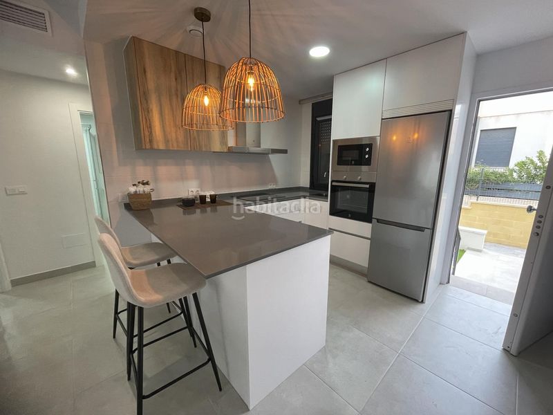 Foto f71c4738-926a-41f1-9680-5131cbd3aa53. Apartament amb aparcament piscina a Los Almendros Orihuela