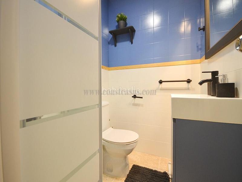 Foto 74a1473e-dacb-4811-8c48-e505142df85d. Piccolo appartamento con riscaldamento in El Acequión Torrevieja