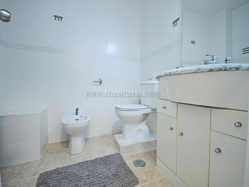 Foto 98441c25-8ba0-4906-8bd5-0b598b1c7f3c. Piccolo appartamento con riscaldamento in El Acequión Torrevieja