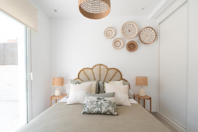 Foto 7538d96d-a99b-4a20-9c88-9a3f0ba6610e. Xalet 228m<sup>2</sup> amb aparcament piscina a Pilar de la Horadada ciudad Pilar de la Horadada