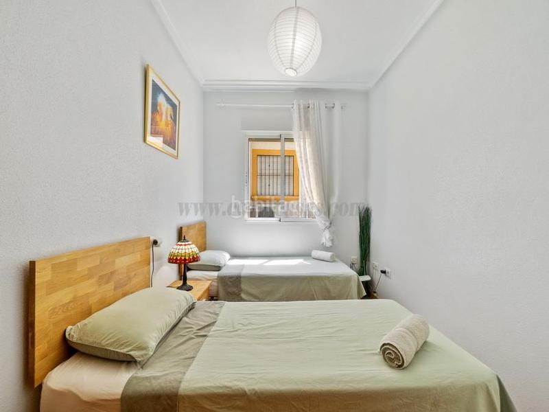 Foto 277b6931-3fda-4e61-9999-db379e323b1b. Xalet amb calefacció piscina a Aguamarina Orihuela