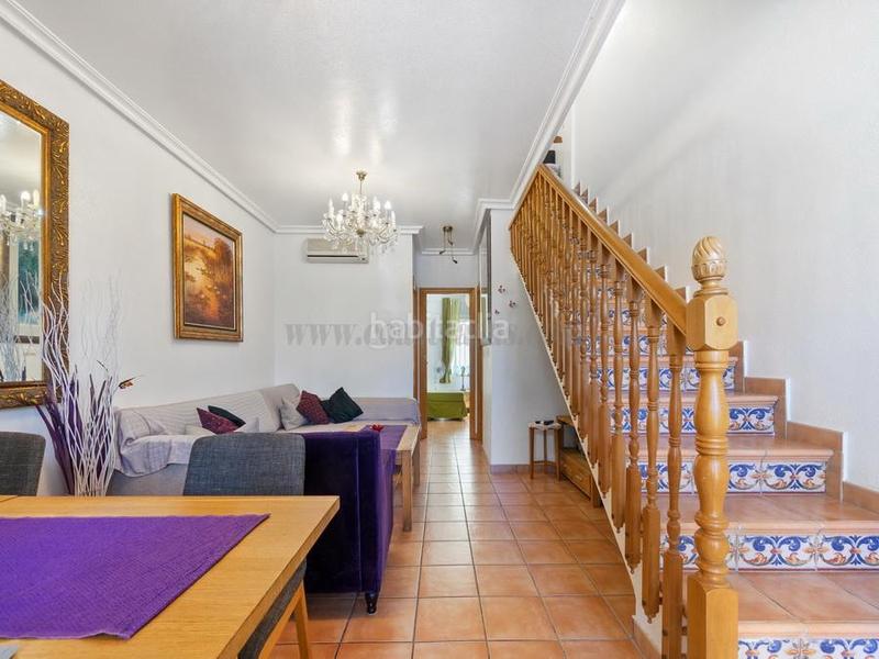 Foto 422b9588-df9b-4b5f-993d-99dcd9781013. Xalet amb calefacció piscina a Aguamarina Orihuela