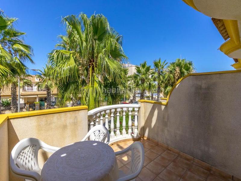 Foto bc2e9b05-3269-4f53-8fa6-255e3e71079e. Xalet amb calefacció piscina a Aguamarina Orihuela