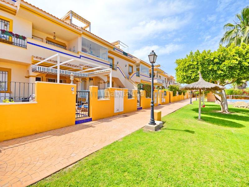 Foto 2f338d50-5589-4305-9c24-5b072772477d. Alquiler casa costabungalow en Lomas de Cabo Roig - Los Dolses Orihuela