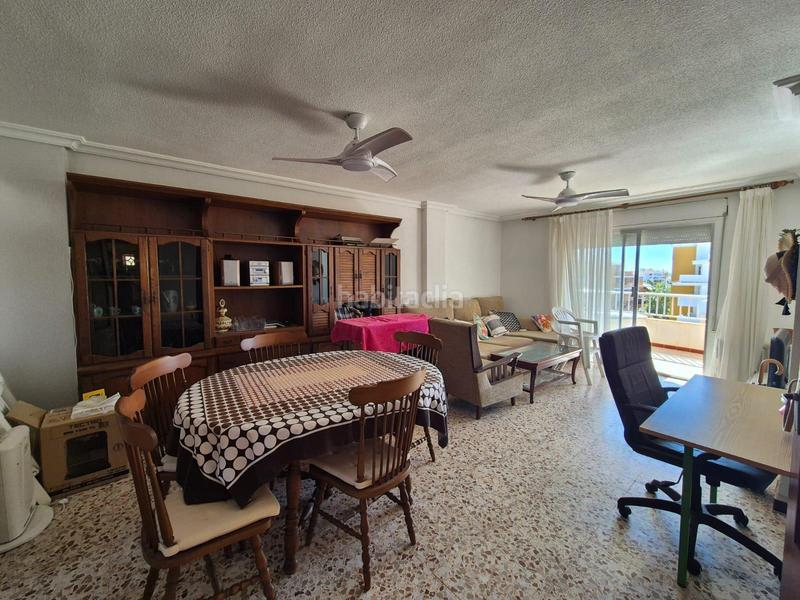 Foto 804e5cf1-710e-40ef-9235-e4f0b068b896. Apartament amb piscina a Punta Prima Torrevieja