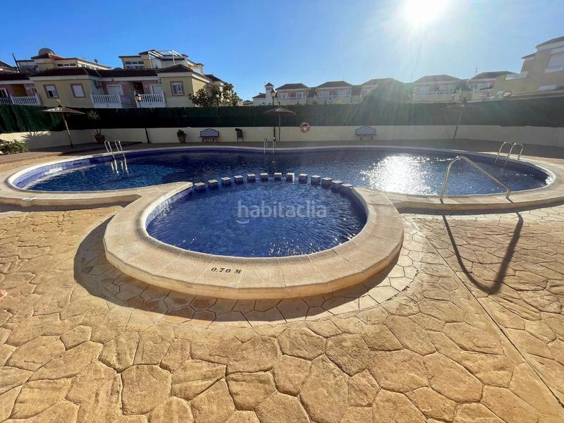 Foto 0aa28909-4445-42c0-8724-813ead847405. Casa costabungalow en La Zenia Orihuela