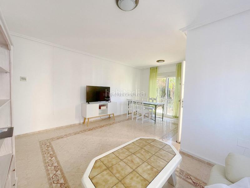 Foto 22fd618d-f3f5-4a9a-9c01-a2fc3f5e650d. Casa costabungalow en La Zenia Orihuela