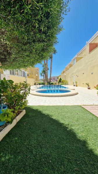 Foto bd209c9e-22ed-46d4-9f9b-5de258a78e27. Casa amb calefacció aparcament piscina a Villamartín-Las Filipinas Orihuela