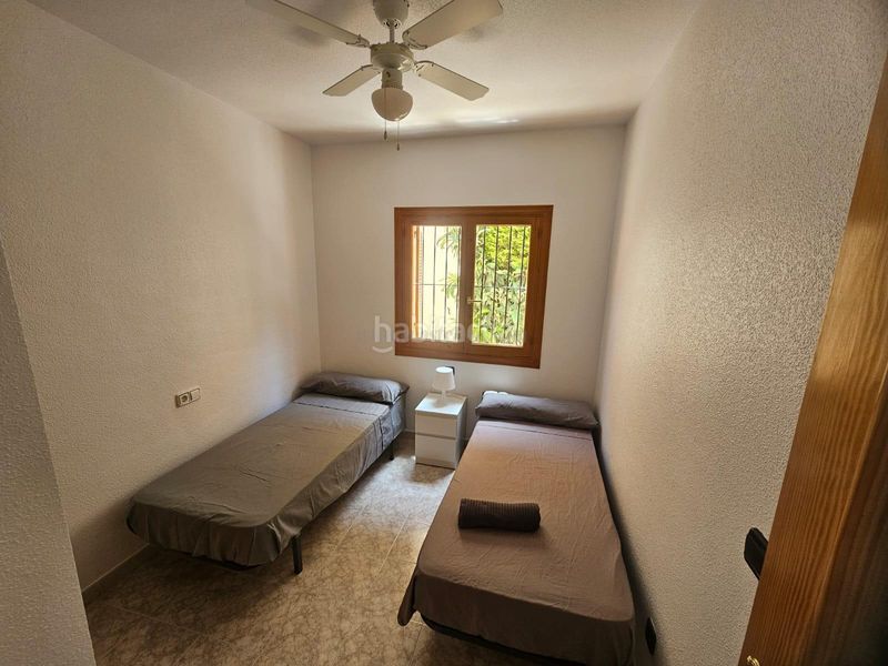 Foto bb8cb719-d7e1-41b7-bff8-fdd5beafc065. Apartament amb piscina a Playa Flamenca Orihuela