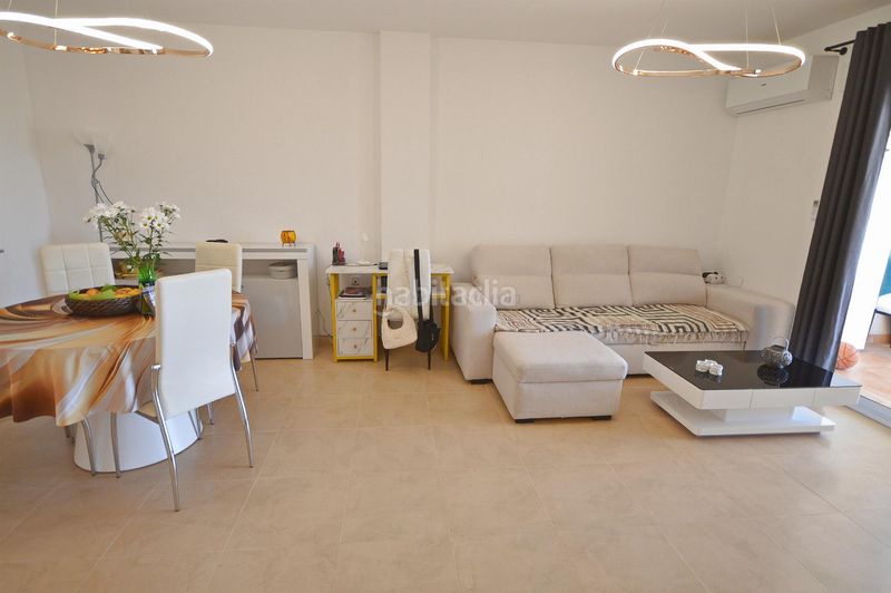 Foto 4dfd7df5-5fe7-4587-951e-b5ffa5695a9a. Apartament amb calefacció piscina a Lomas de Cabo Roig - Los Dolses Orihuela