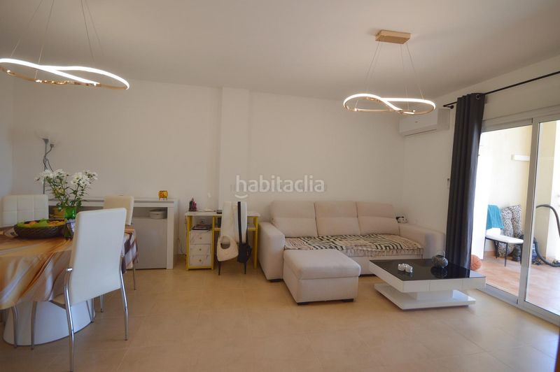 Foto f3210335-c580-4e75-b0f9-977aee6e75a0. Apartament amb calefacció piscina a Lomas de Cabo Roig - Los Dolses Orihuela