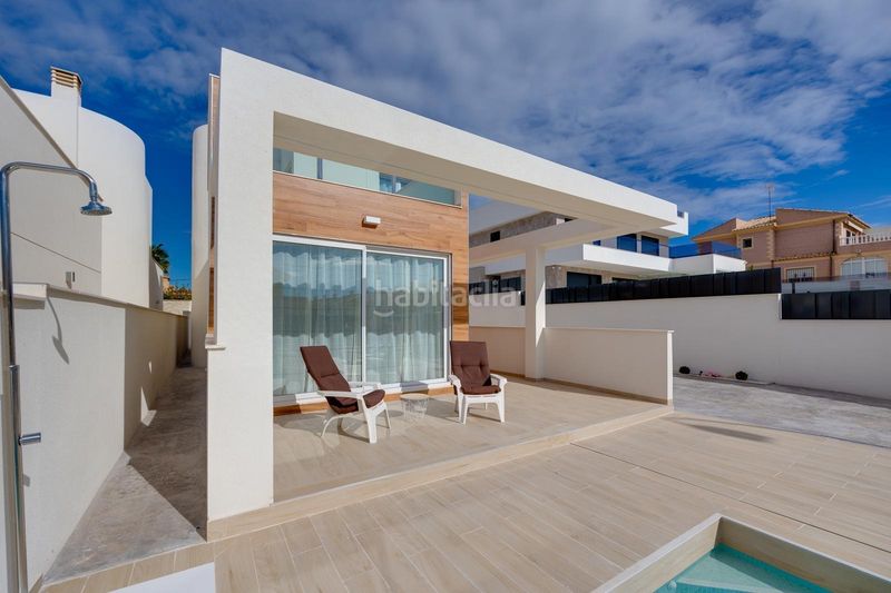 Foto 8a6386fa-987d-4f56-90a6-dd504f034bf6. Chalet  en Aguas Nuevas Torrevieja