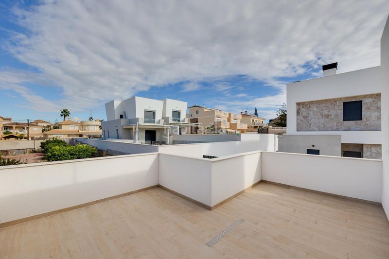 Foto b750456f-c874-4716-bf40-e3ece8b9843b. Chalet  en Aguas Nuevas Torrevieja