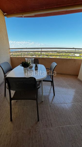 Foto 331f56a7-02c4-4075-b63c-2a0f706af3c6. Apartament amb piscina a Campoamor Orihuela