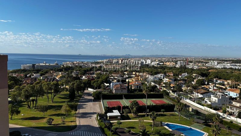 Foto 7e51532a-0a84-4ca7-a008-c6b0827c012e. Apartament amb piscina a Campoamor Orihuela