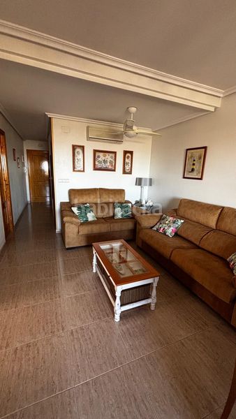 Foto a4d3845e-0a66-4268-9518-c70b7e9604e8. Apartament amb piscina a Campoamor Orihuela