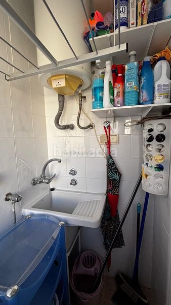Foto b591e581-226b-479b-841c-3319285f3f9a. Apartament amb piscina a Campoamor Orihuela